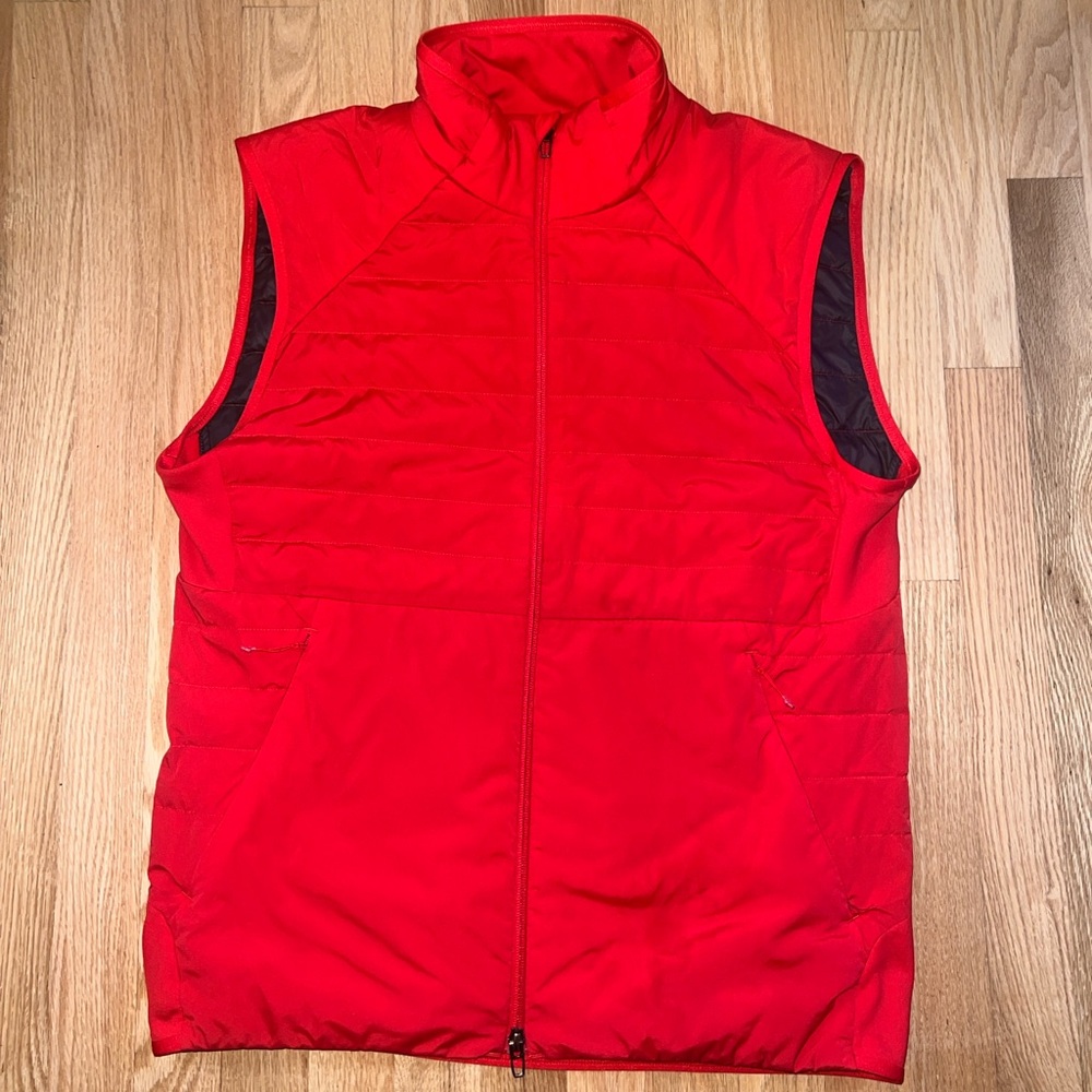 Men’s Medium Lululemon Down for It All Vest in Grenadine Red
